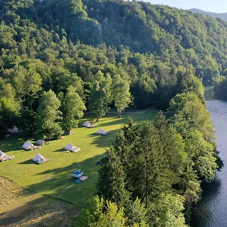 Eco River Camp - Pitches رادوفيتْسا